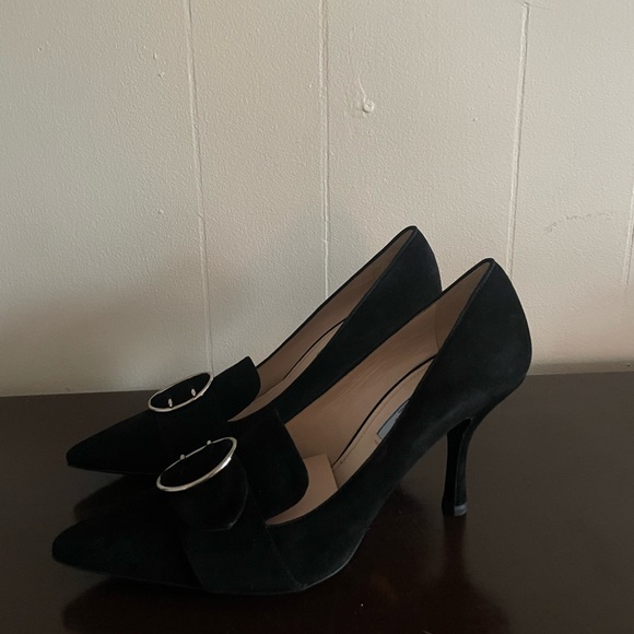 Prada Pumps - Picture 1 of 5
